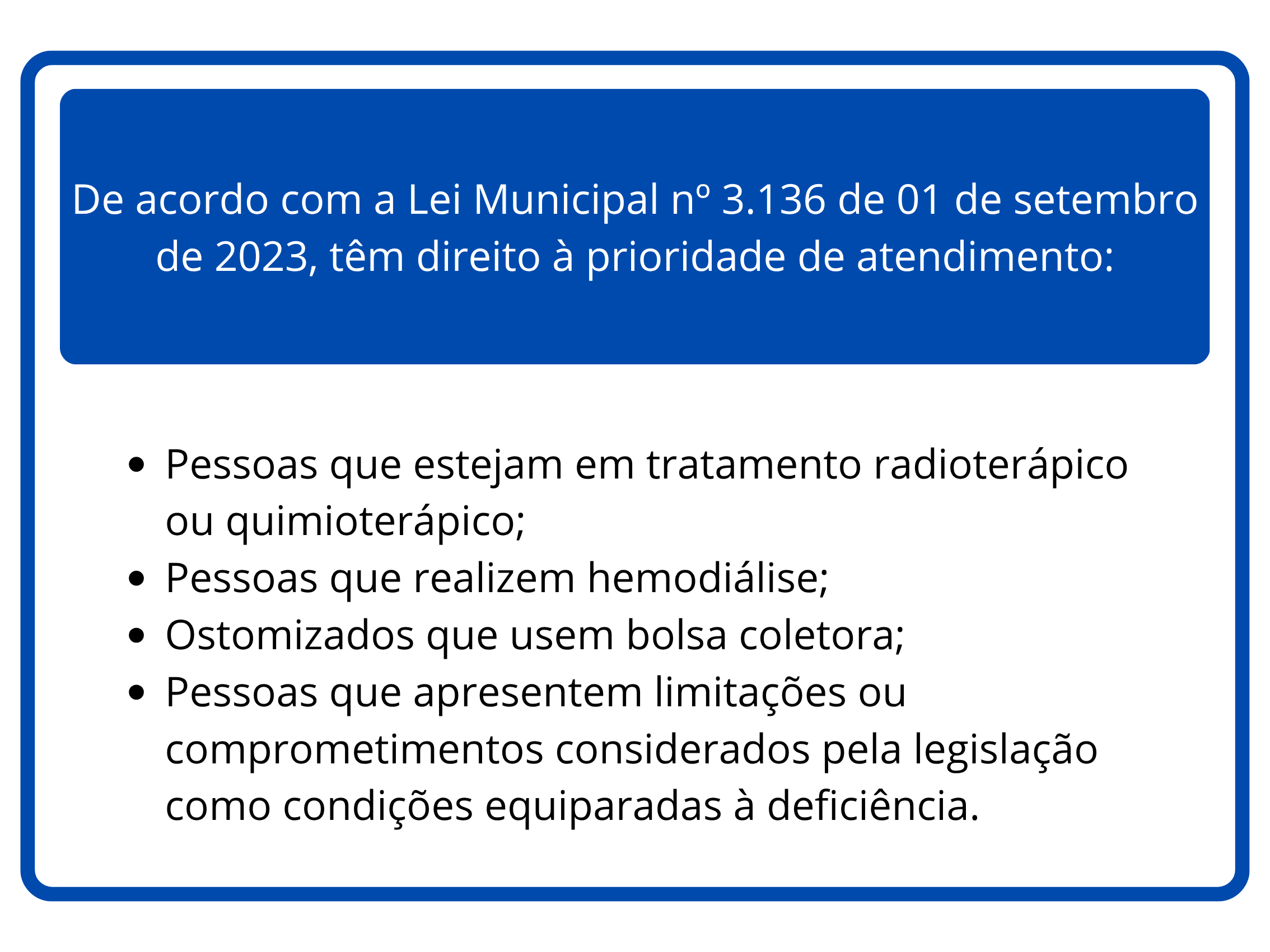 Placa de Atendimento Preferencial em Ceará - Sinalização com texto e ícones indicando atendimento prioritário conforme Lei Federal nº 10.048